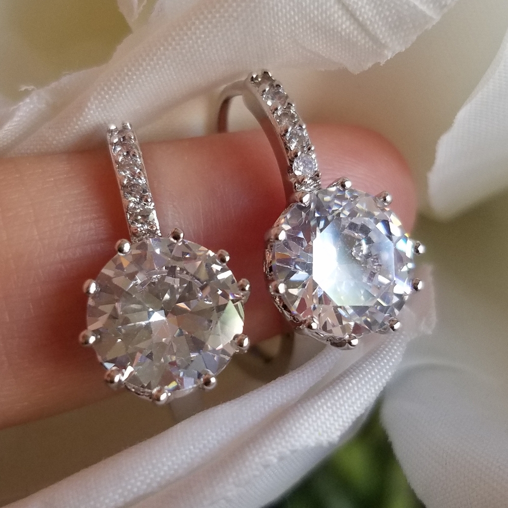 Swarovski Elements Drop Earrings NWT - Picture 6 of 10